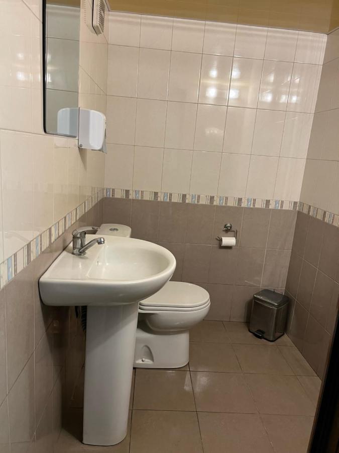Enigma Hostel Ереван Экстерьер фото